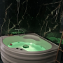 luxury-apartment-with-jacuzzi